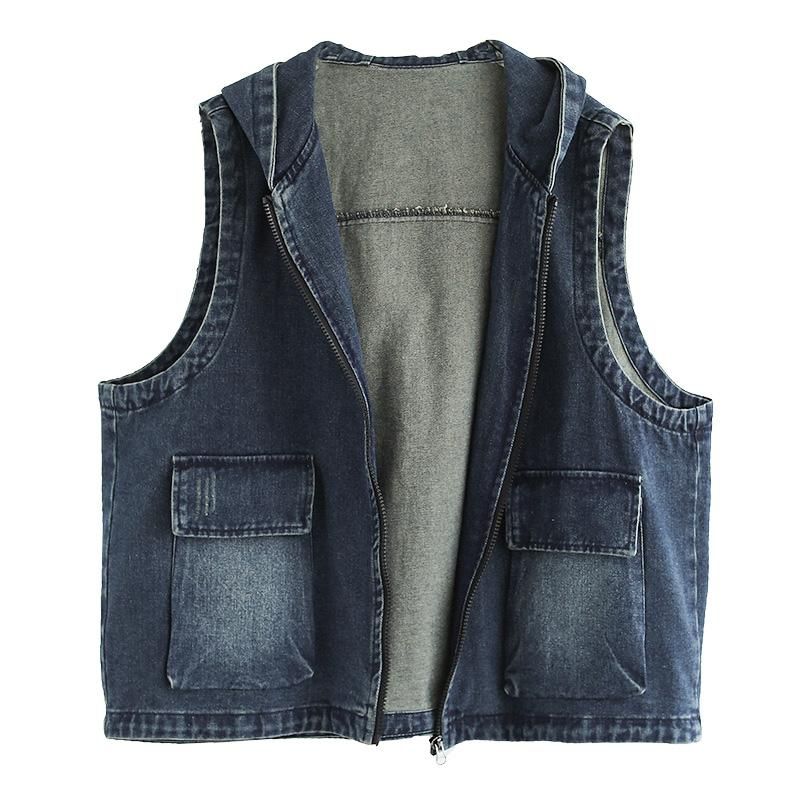 Losvallend Denimvest Met Capuchon En Rits In De Zomer