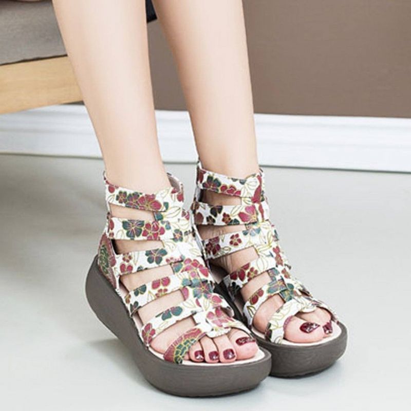 Rome Sandalen Met Retro Plateauprint En Print