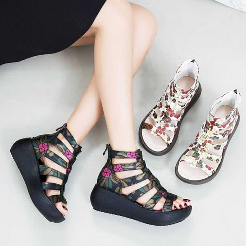 Rome Sandalen Met Retro Plateauprint En Print