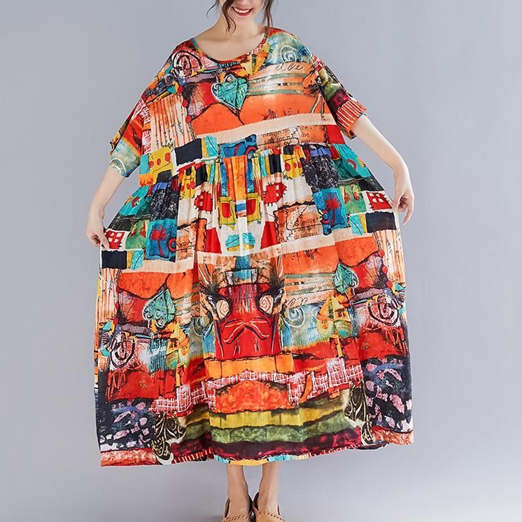 Zomerjurk Met Abstracte Print En Verzamelde Taille En Korte Mouwen